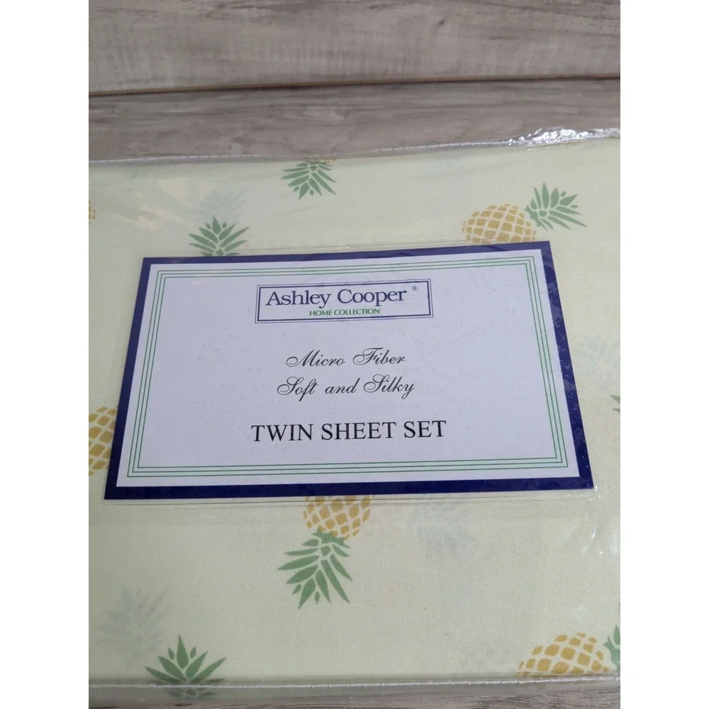 Ashley Cooper Twin Sheet Set Pineapple Print Microfiber Soft Silky Bedding New